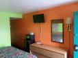 Broadway Motel Des Moines image 13